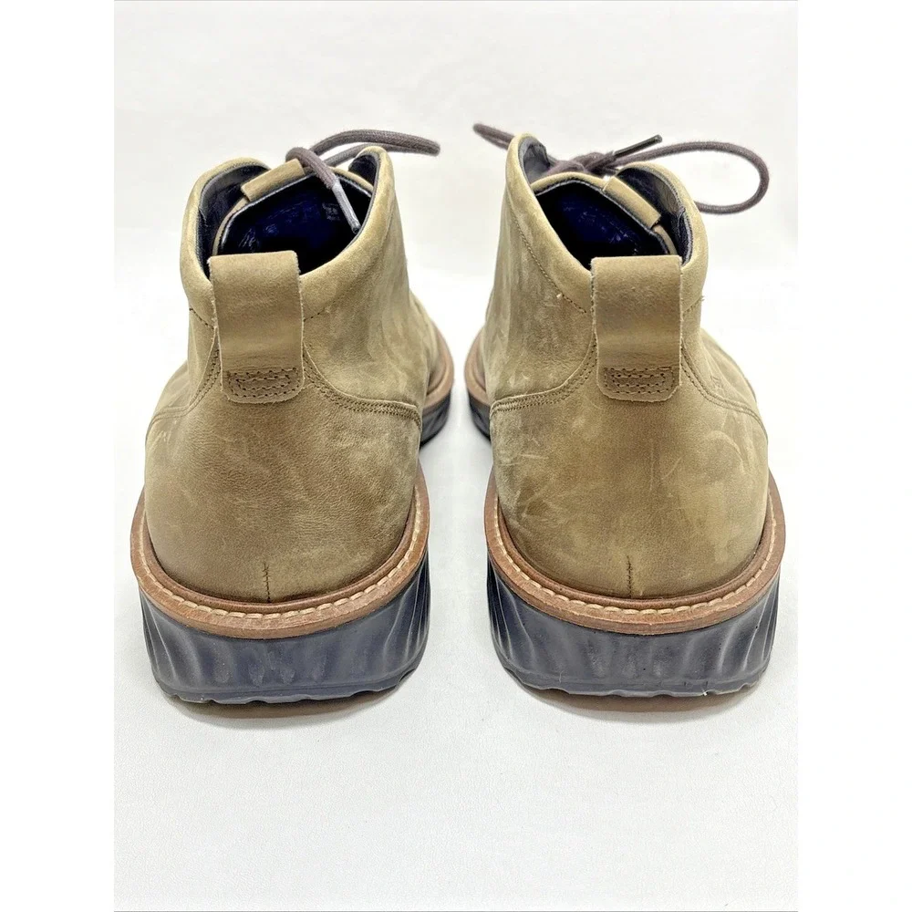 ECCO Chukka Boots Mens 9-9.5 US Brown Nubuck Waterproof Gore-Tex‎ Casual Ankle